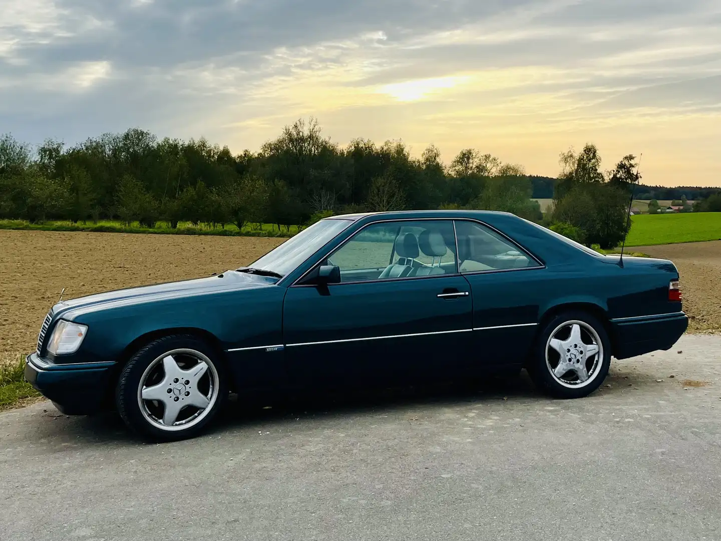 Mercedes-Benz 320 automatic Vollausstattung - 1