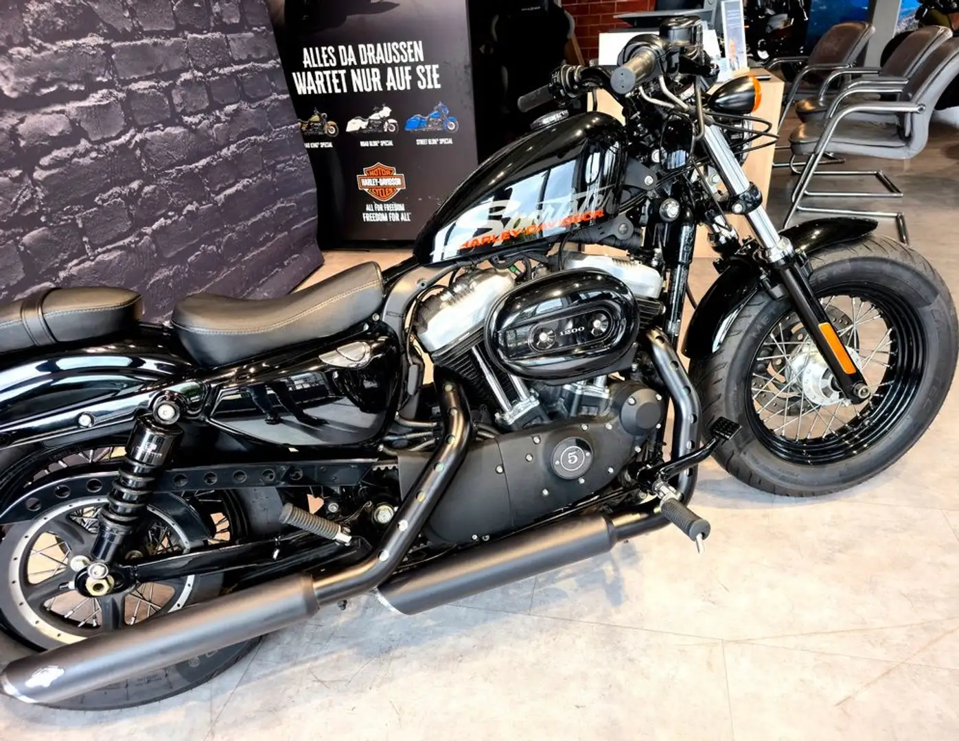 Harley-Davidson Forty Eight Nero - 2