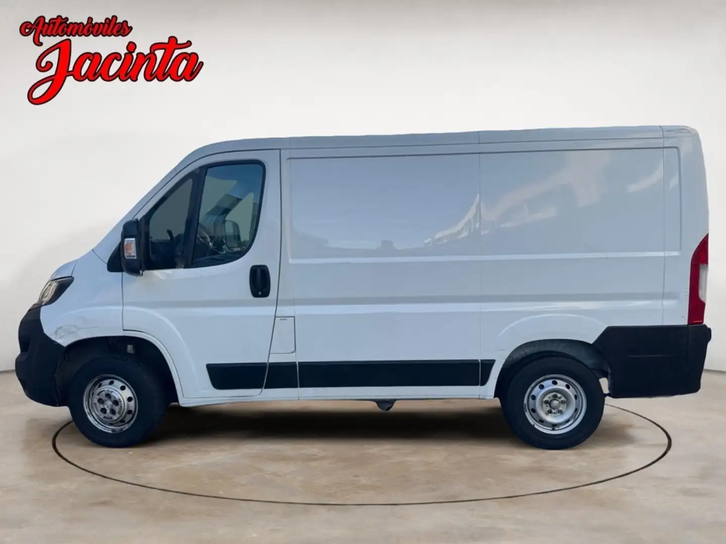 Peugeot Boxer Furgón 2.2BlueHDI 330 L1H1 S&S 140 - 2