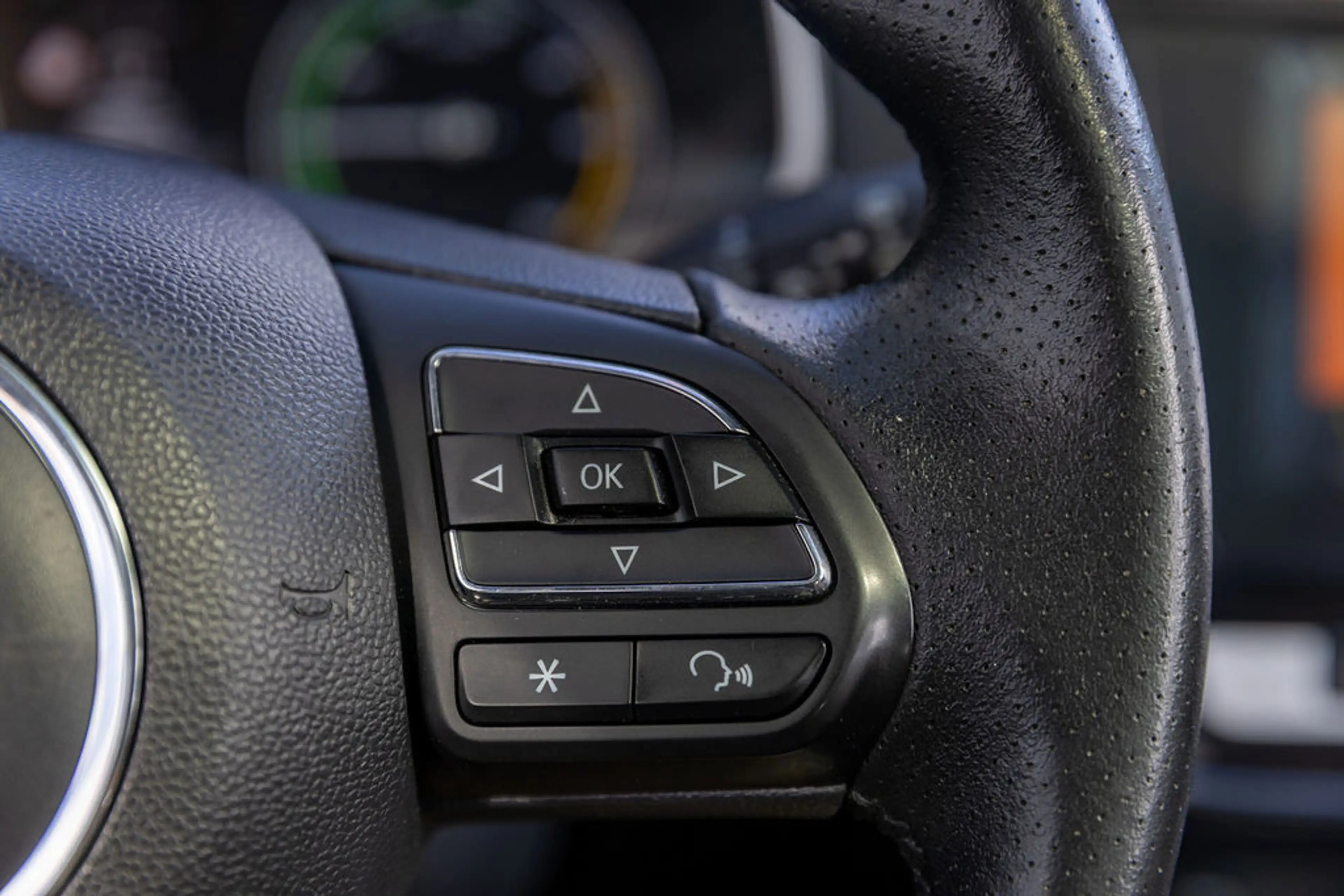 MG ZS MG EV Luxury 45 kWh Beige lederen interieur — photo 14