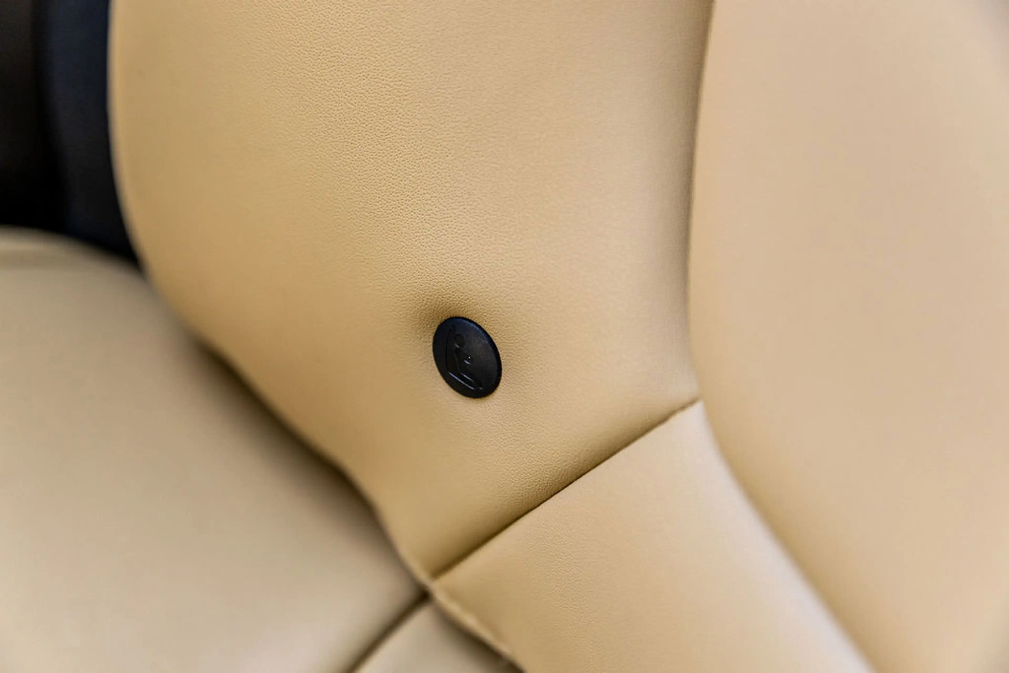MG ZS MG EV Luxury 45 kWh Beige lederen interieur — photo 34