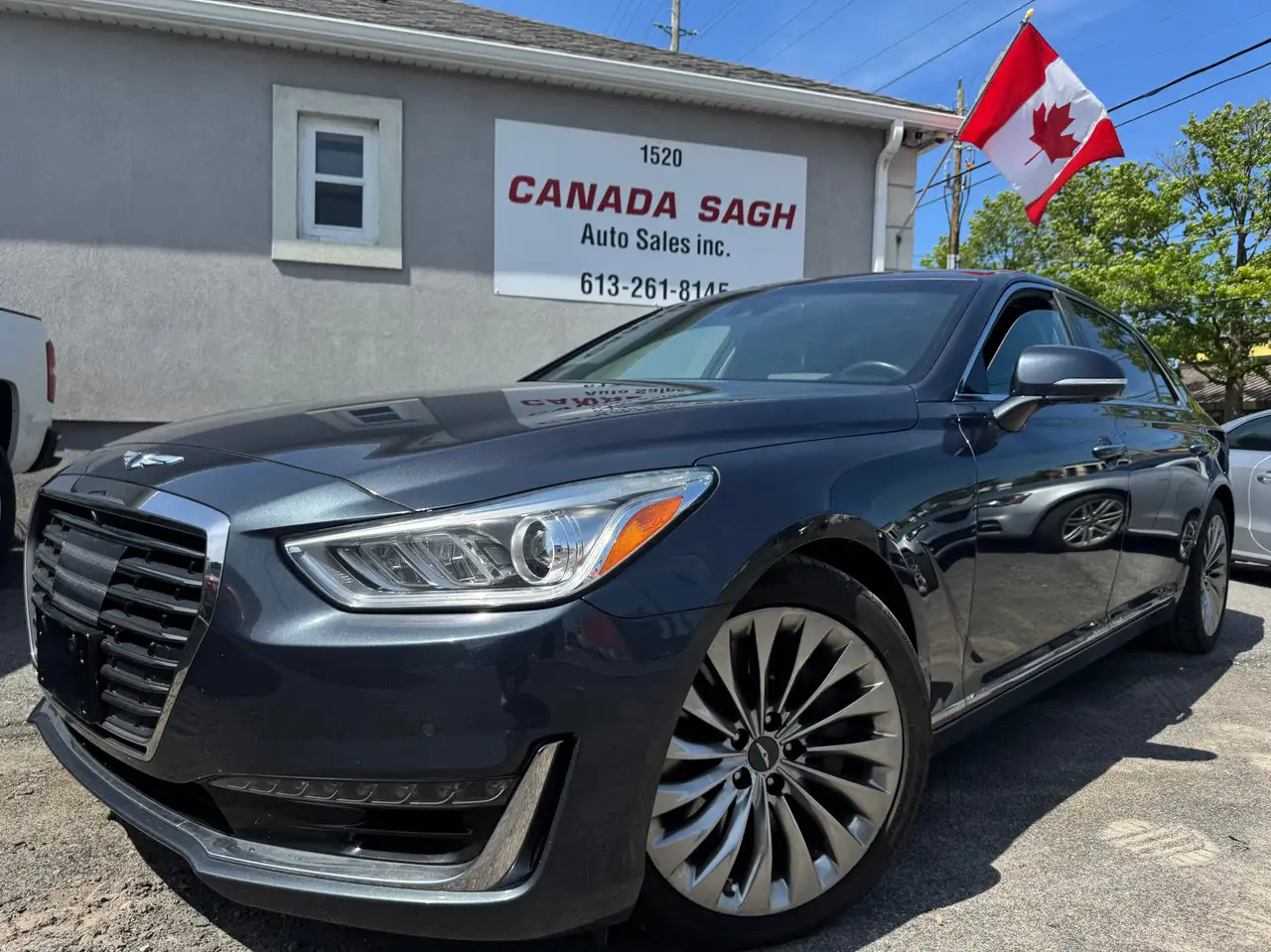 2017 Genesis G90