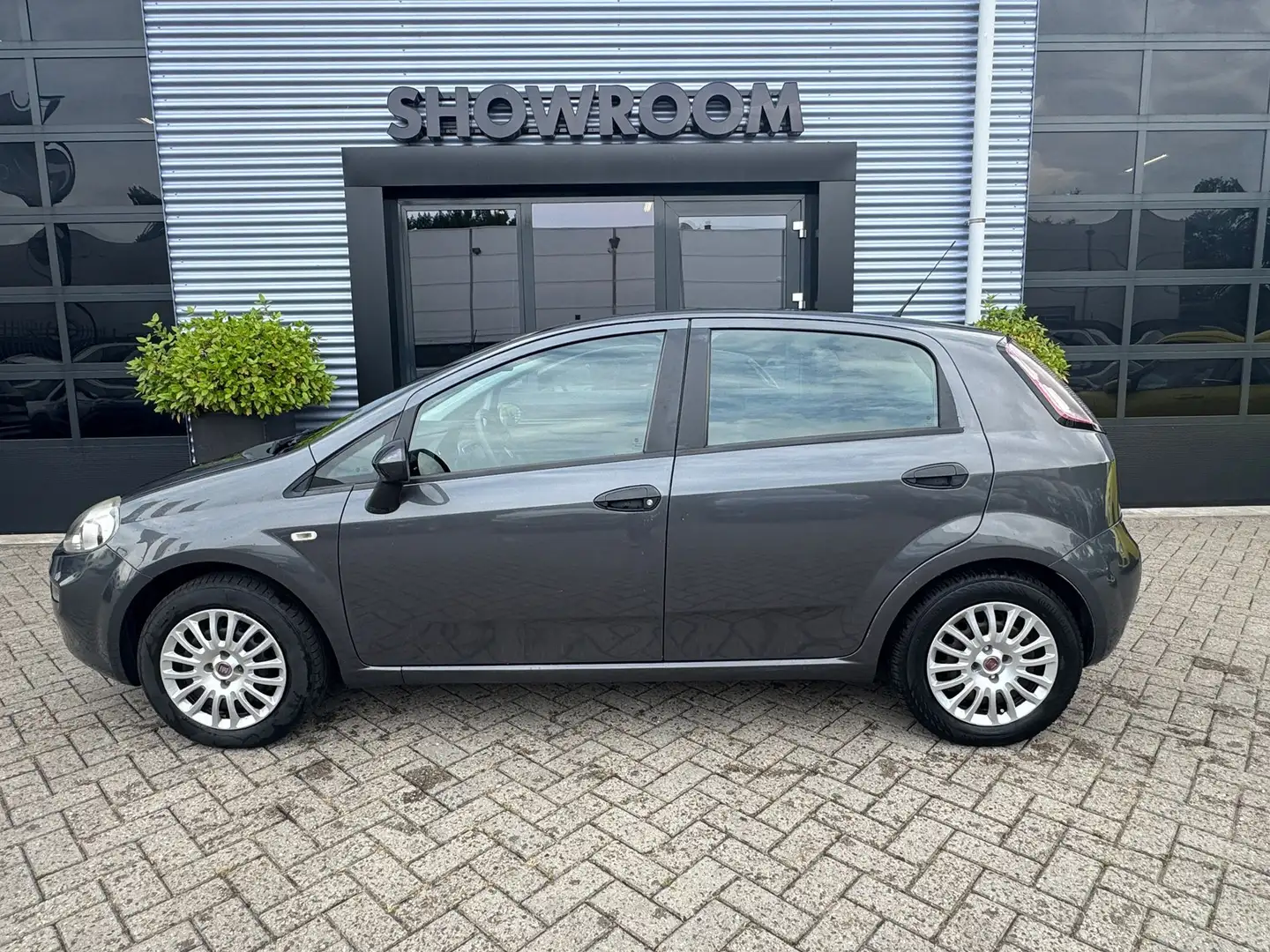 Fiat Punto Evo 1.2 Pop|Airco|Elektrische ramen|Trekhaak|Mistlampe Grijs - 2