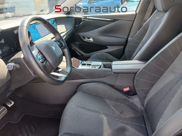 DS Automobiles DS 4 view 12