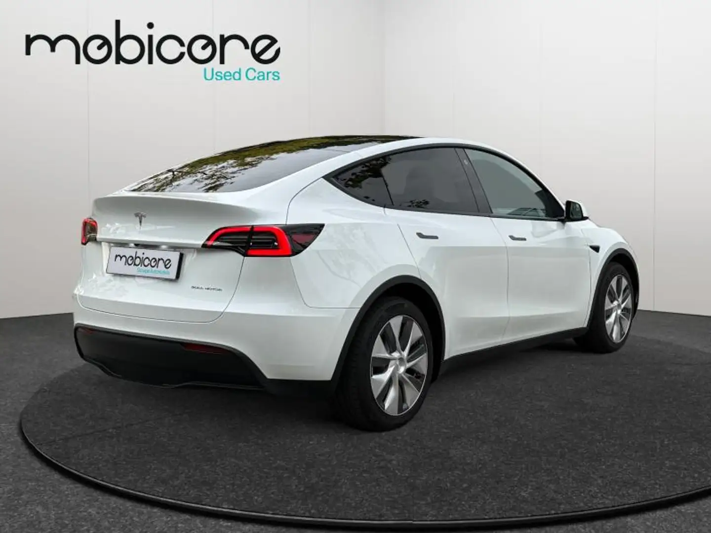 Tesla Model Y Y Dual Motor Wit - 2