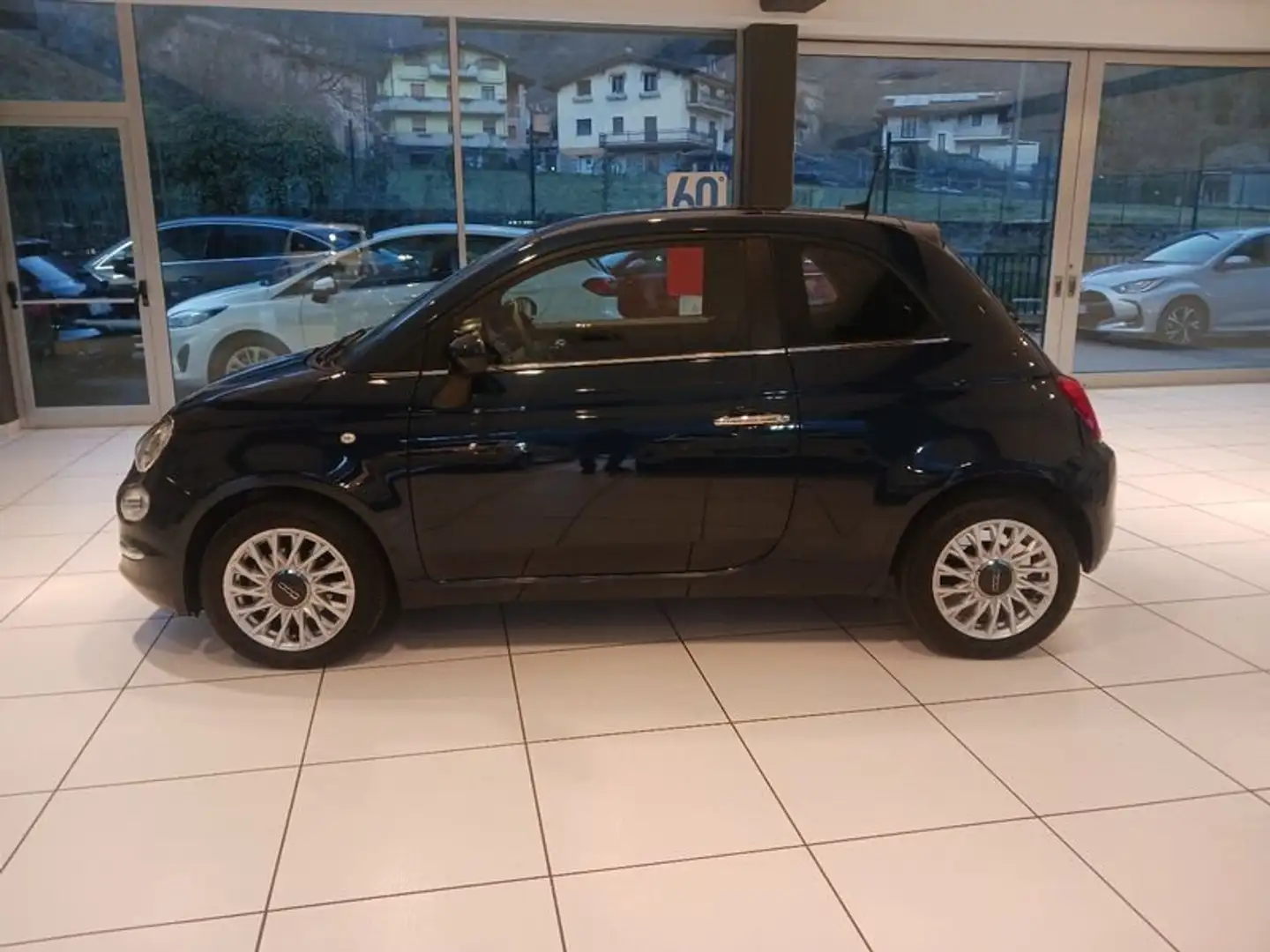 Fiat 500 1.0 Hybrid Dolcevita Blauw - 2
