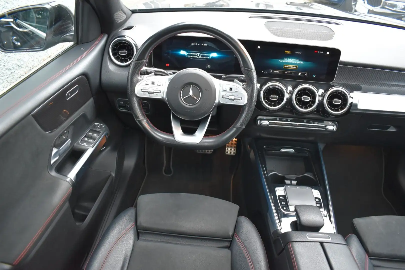 Mercedes-Benz GLB 200 d AMG LINE*7-SITZER*LED*PANORAMA*AHK*NAV Noir - 2