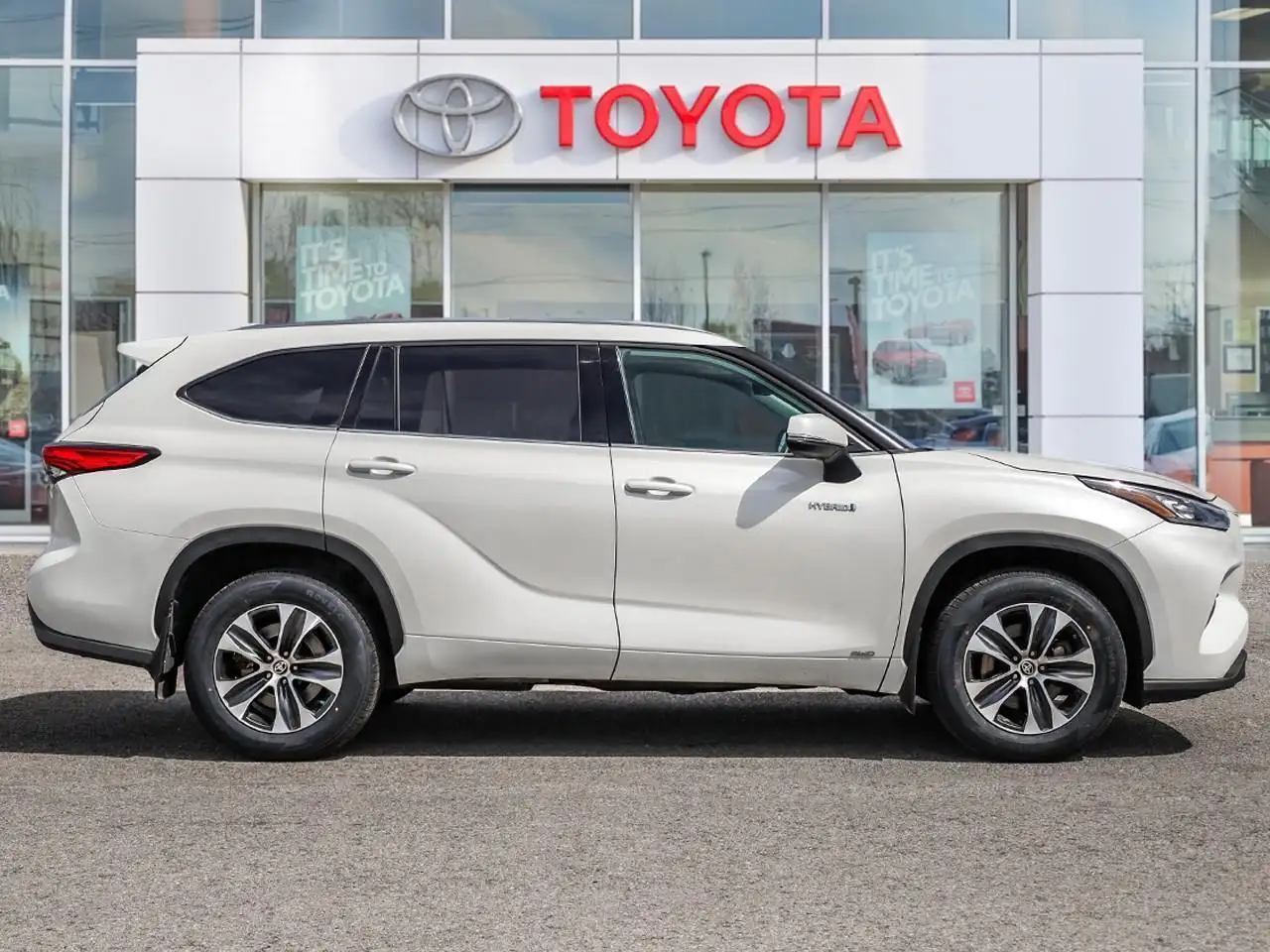 Toyota Highlander снимка Toyota Highlander