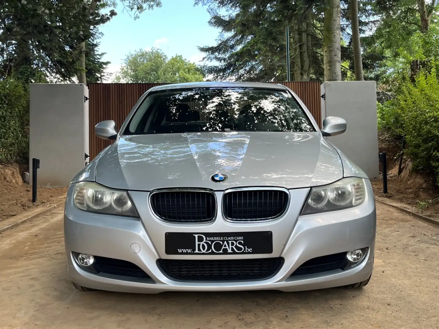 BMW 318 d Facelift Airco-Parkeersensoren-Bluetooth-16" Argent - 2
