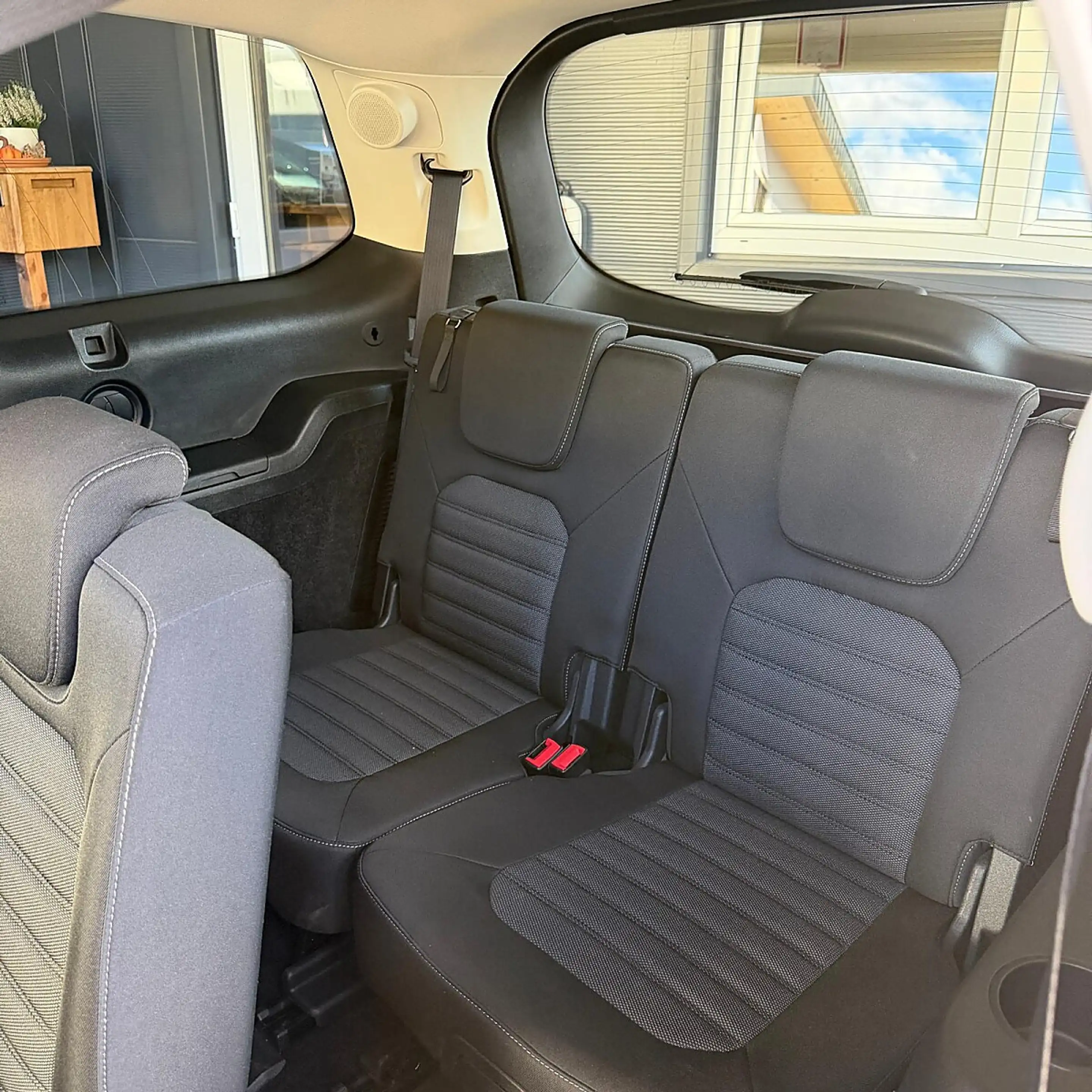 Ford Galaxy 2.0 EcoBlue — photo 14