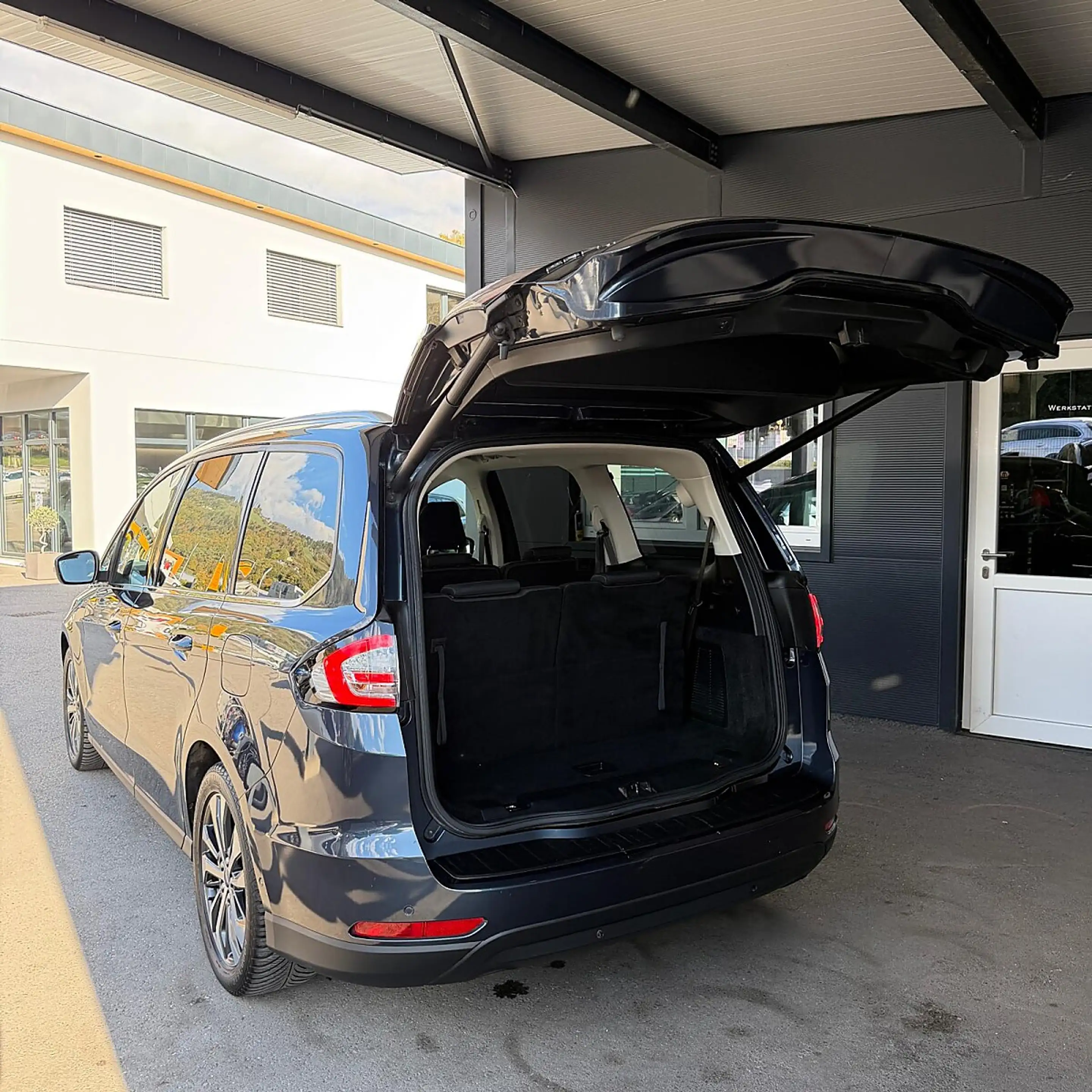 Ford Galaxy 2.0 EcoBlue — photo 9
