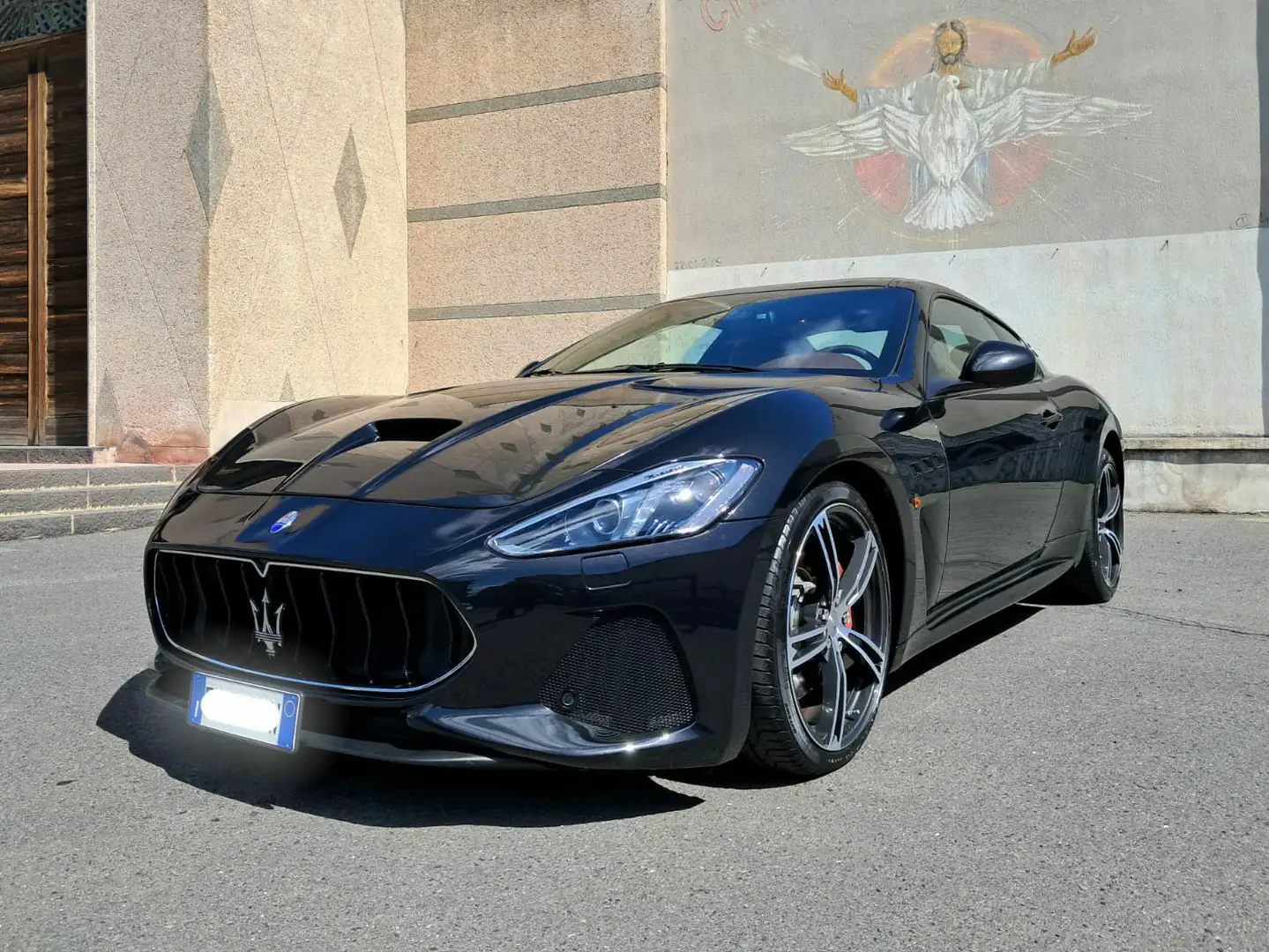 Maserati GranTurismo 4.7 MC auto Czarny - 1