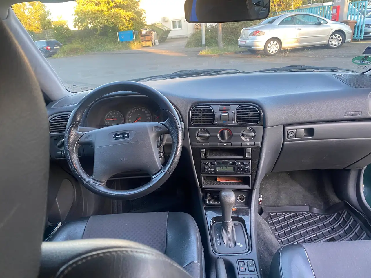 Volvo V40 1.8, foto 10