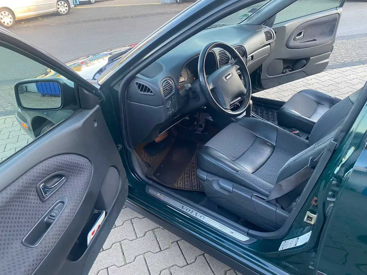 Volvo V40 1.8, foto 8