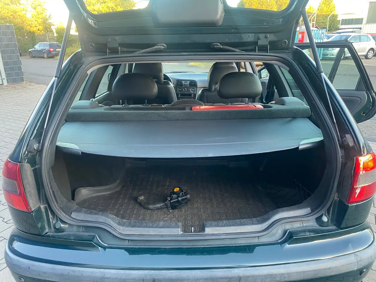 Volvo V40 1.8, foto 7