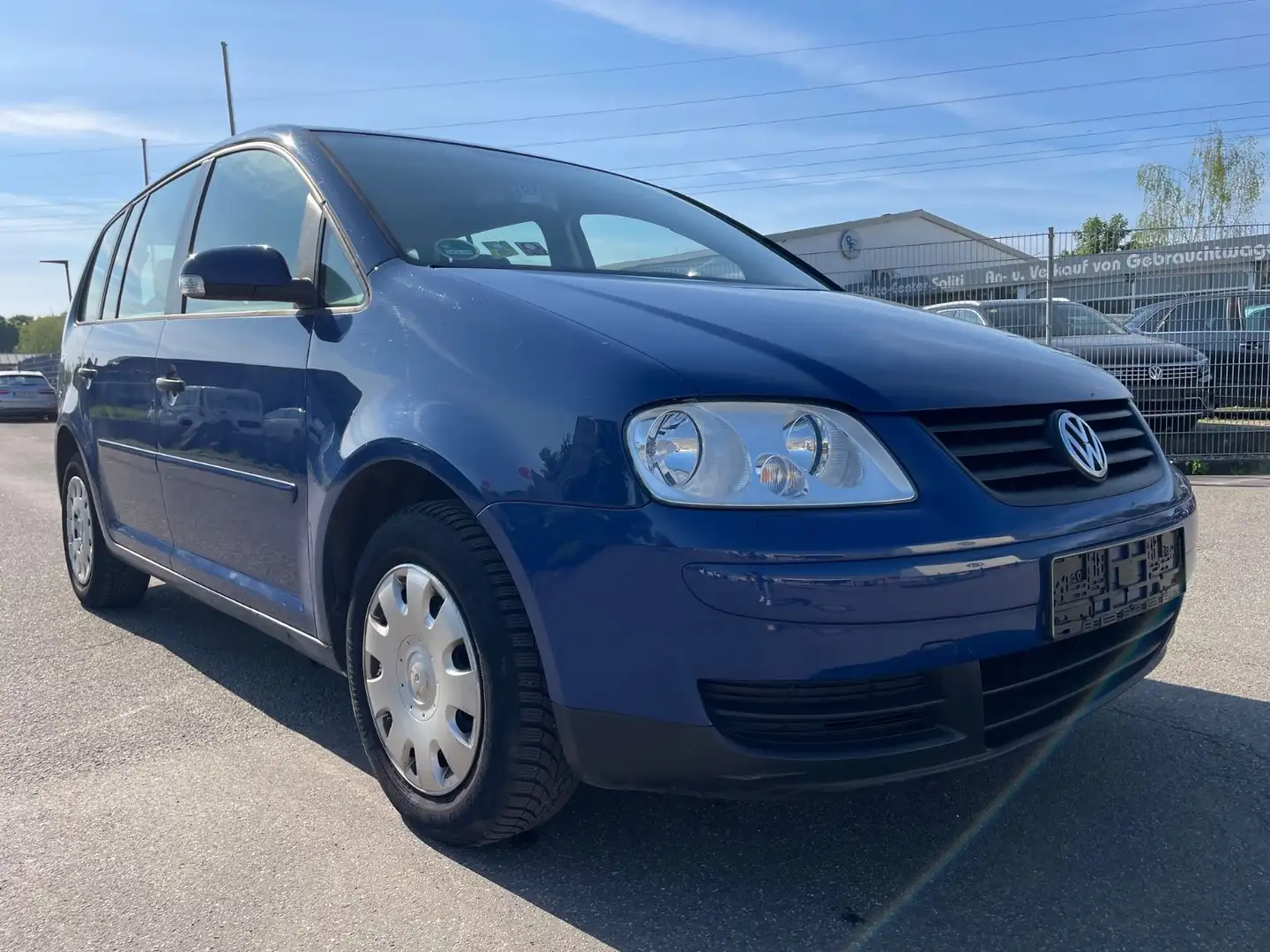 Volkswagen Touran Conceptline Bleu - 2