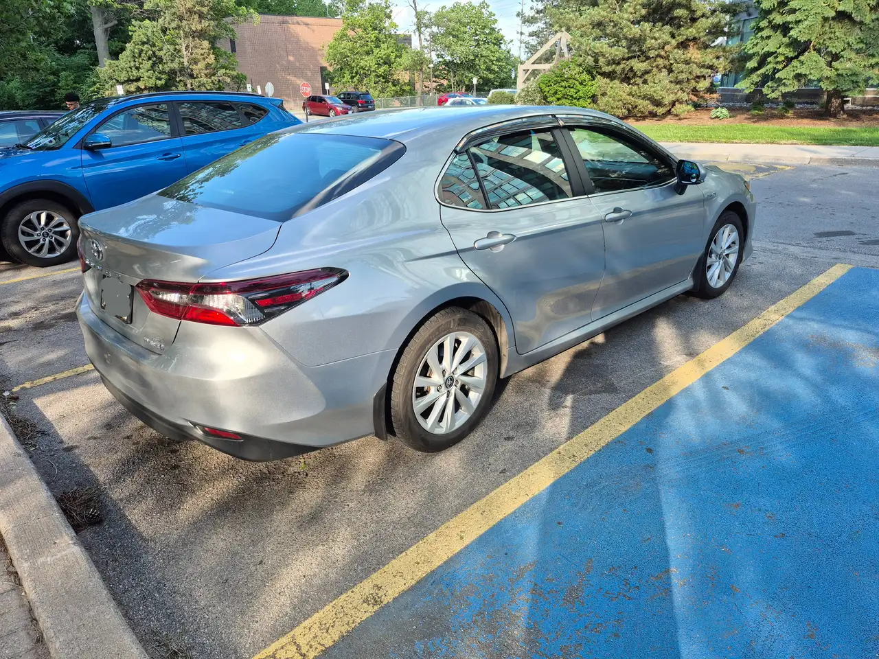 Toyota Camry photo Toyota Camry