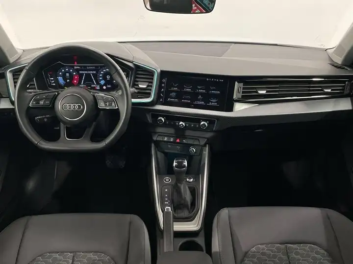 Audi A1 2025, foto 7