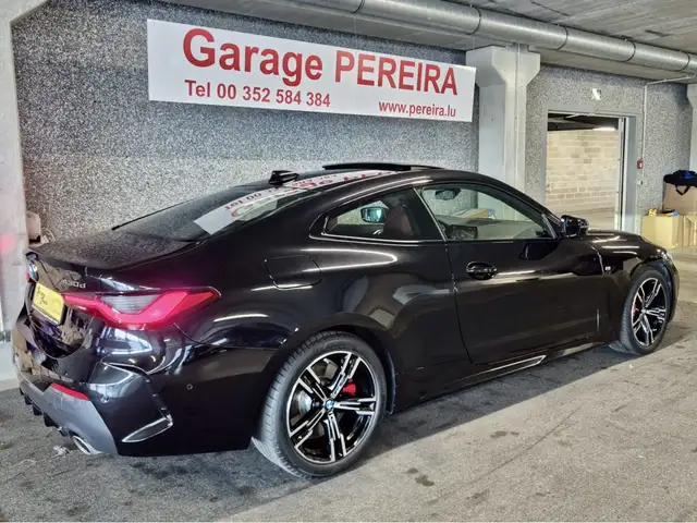 BMW 4 Series view 2