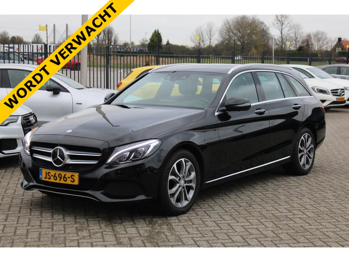 Mercedes-Benz C 350 Estate 350e Avantgarde LEDER MEMORY BURMESTER DIST Zwart - 1