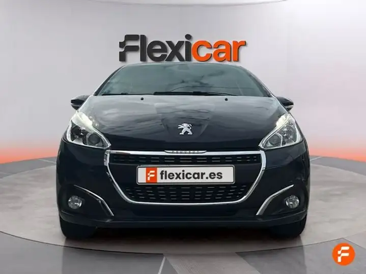 Peugeot 208 2018, foto 2