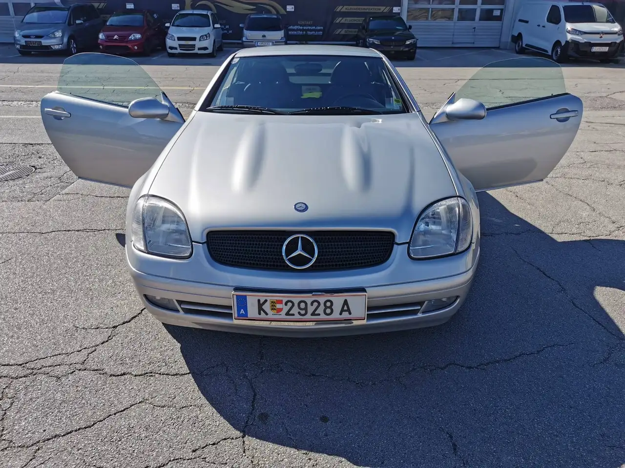 Mercedes-Benz SLK 200