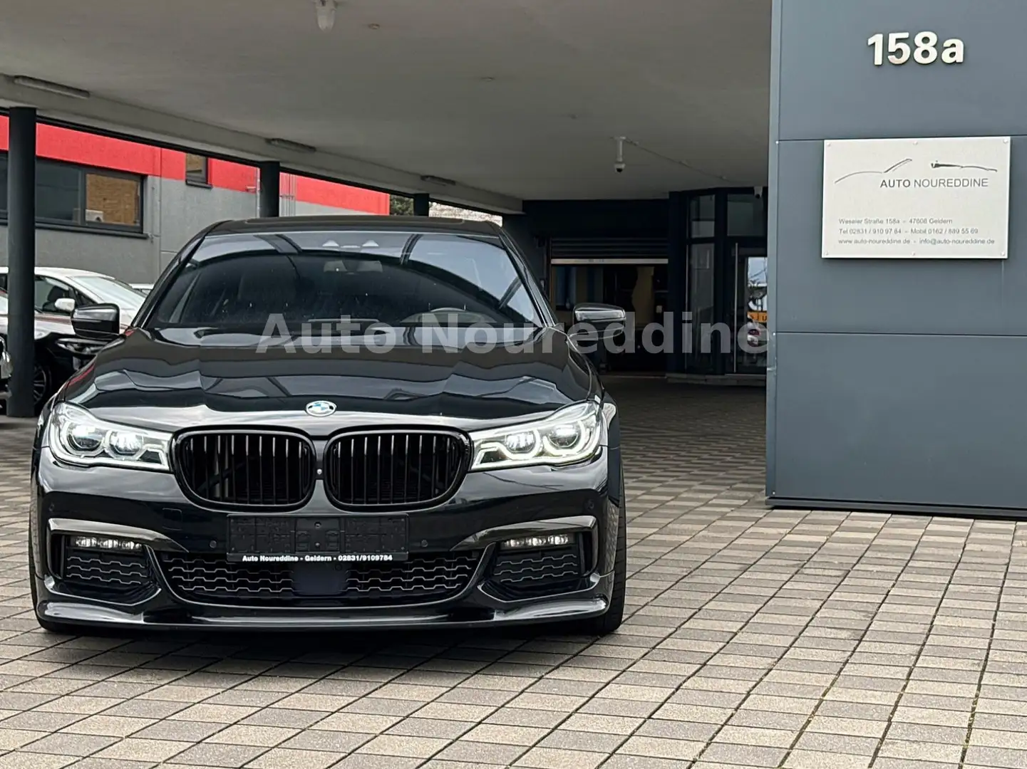 BMW 740 d xDrive M-Sport*M-Paket*Top Ausstattung*2.Hd Noir - 2