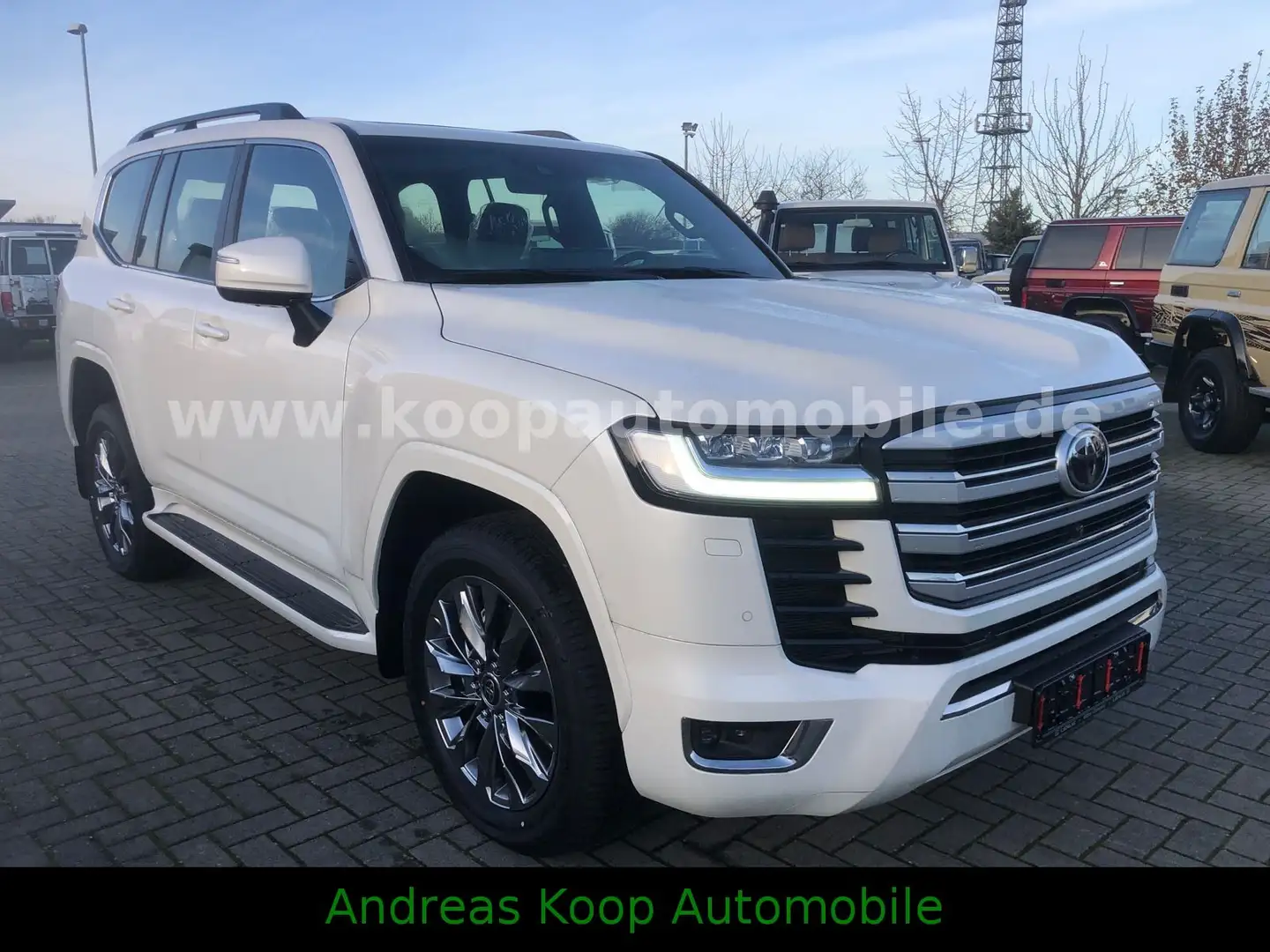 Toyota Land Cruiser 300 70th Anniversary 3,3D V6 5-Sitze Sofort Wit - 2