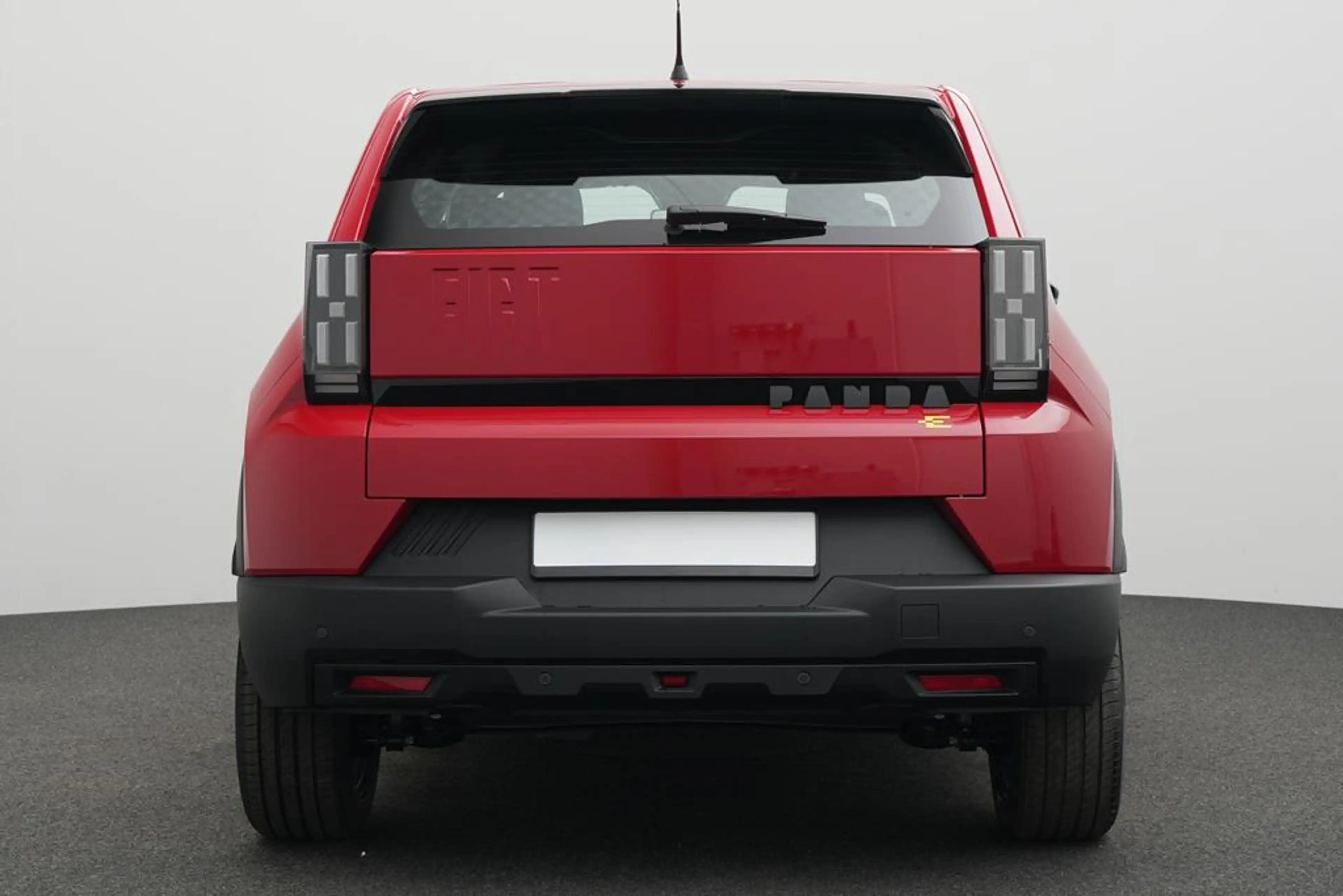 Fiat Grande Panda Elektro Red — photo 5