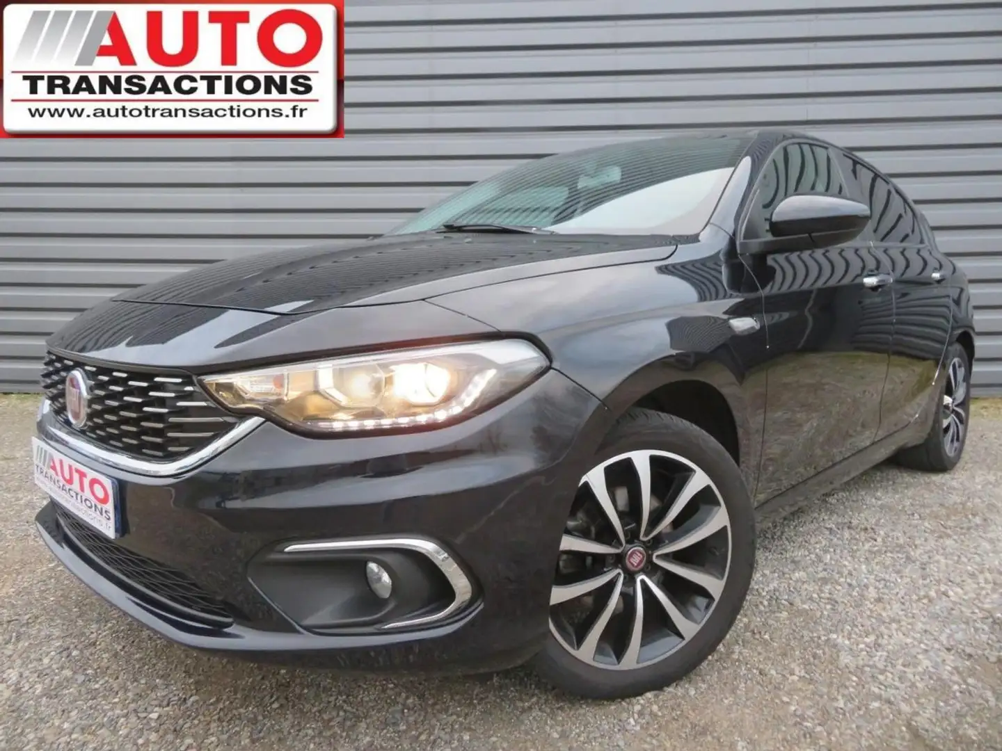 Fiat Tipo Tipo 1.4i - 95 S\u0026S 2019  5P BERLINE Lounge Noir - 1