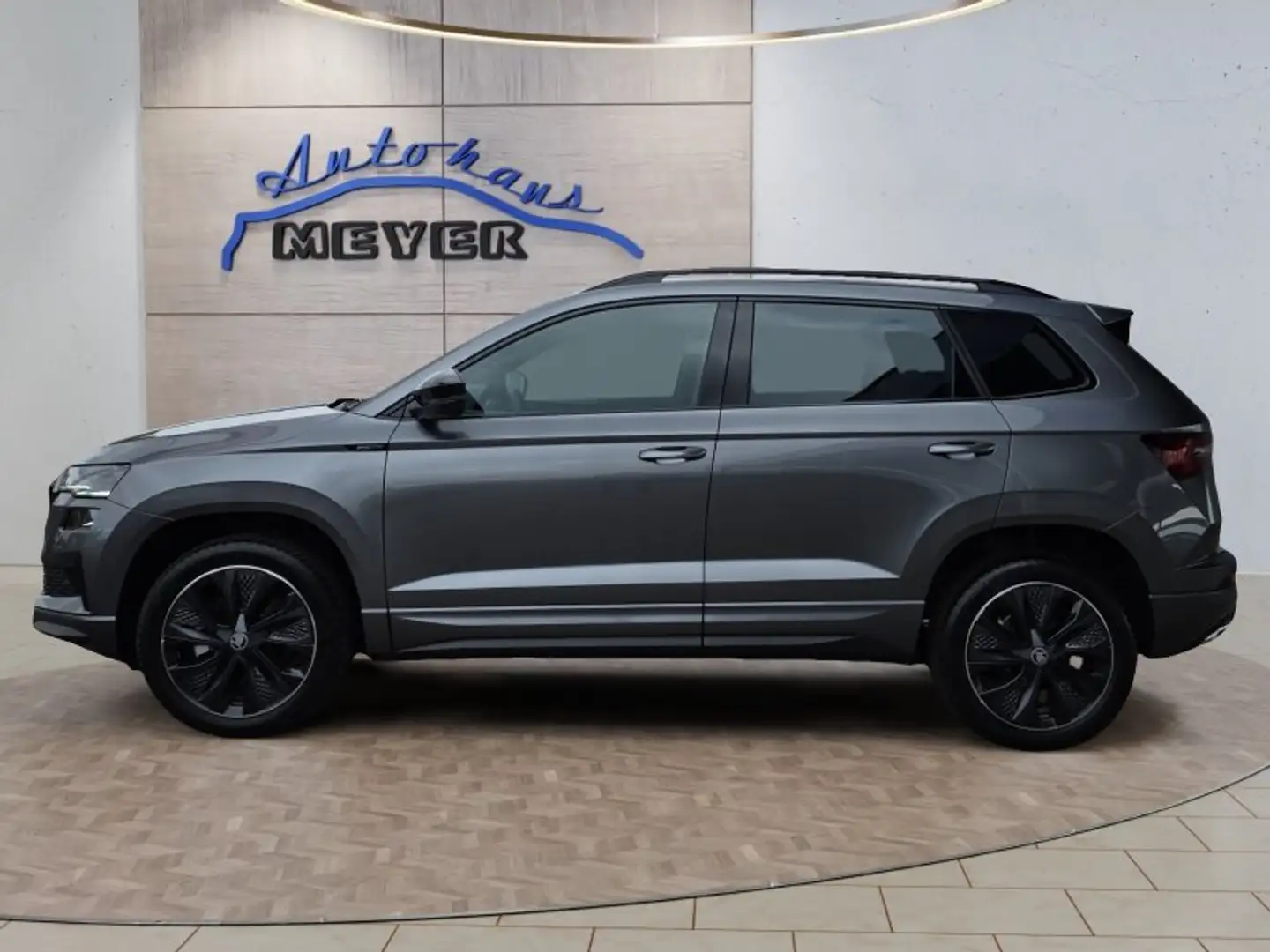 Skoda Karoq Sportline 1,5TSI DSG ACC/Matrix/Navi/el.Klappe Gris - 2