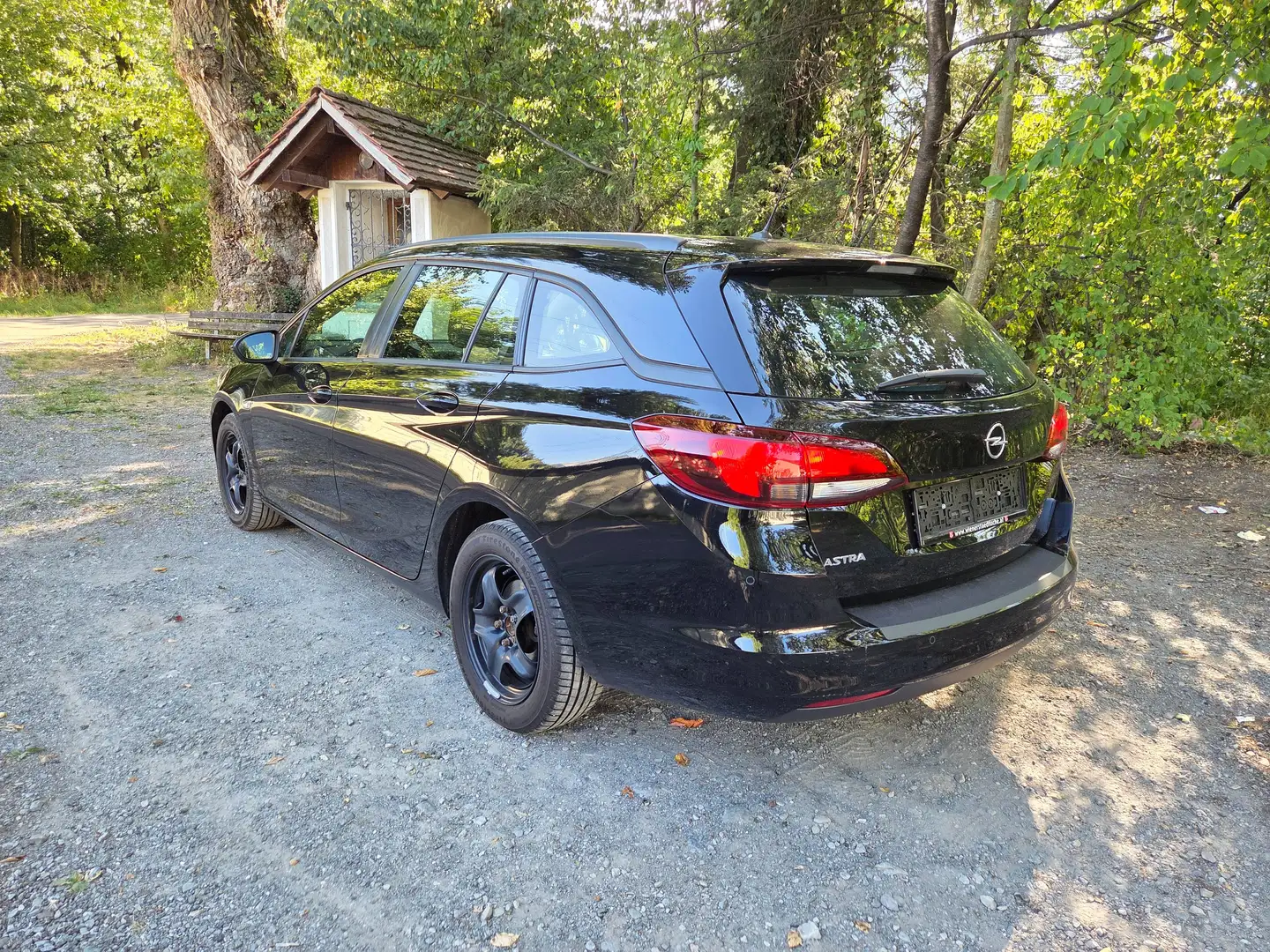 Opel Astra Astra ST 1,5 CDTI Edition Aut. Edition Schwarz - 2