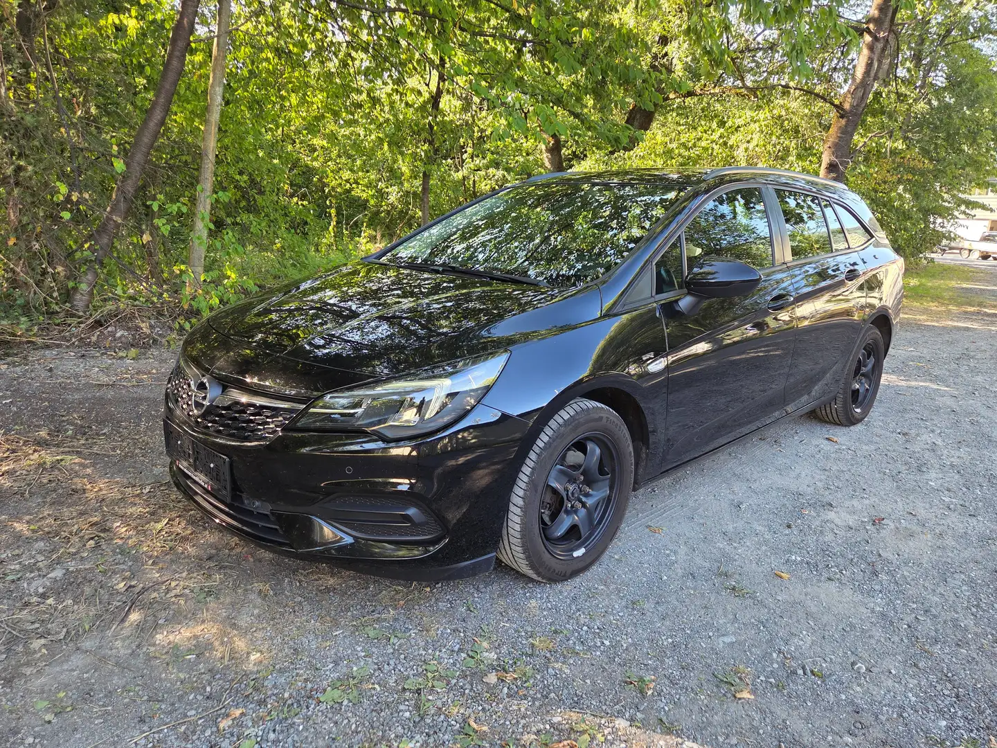 Opel Astra Astra ST 1,5 CDTI Edition Aut. Edition Schwarz - 1