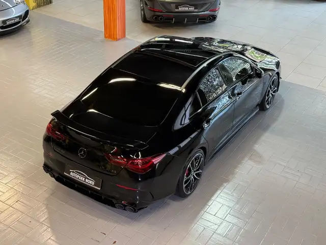 Mercedes-Benz Cla view 10