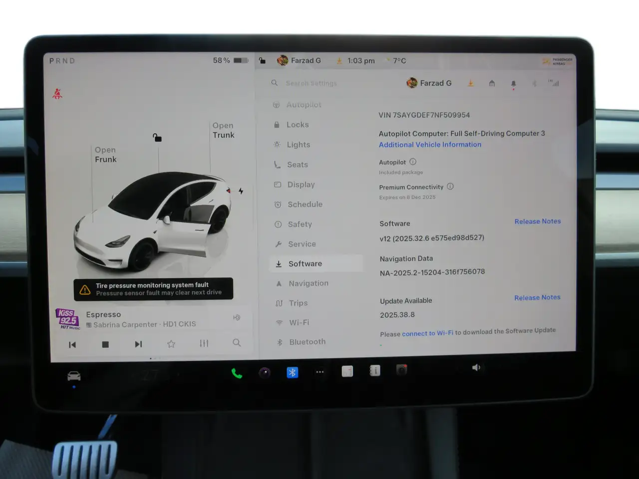 Tesla Model Y снимка Tesla Model Y