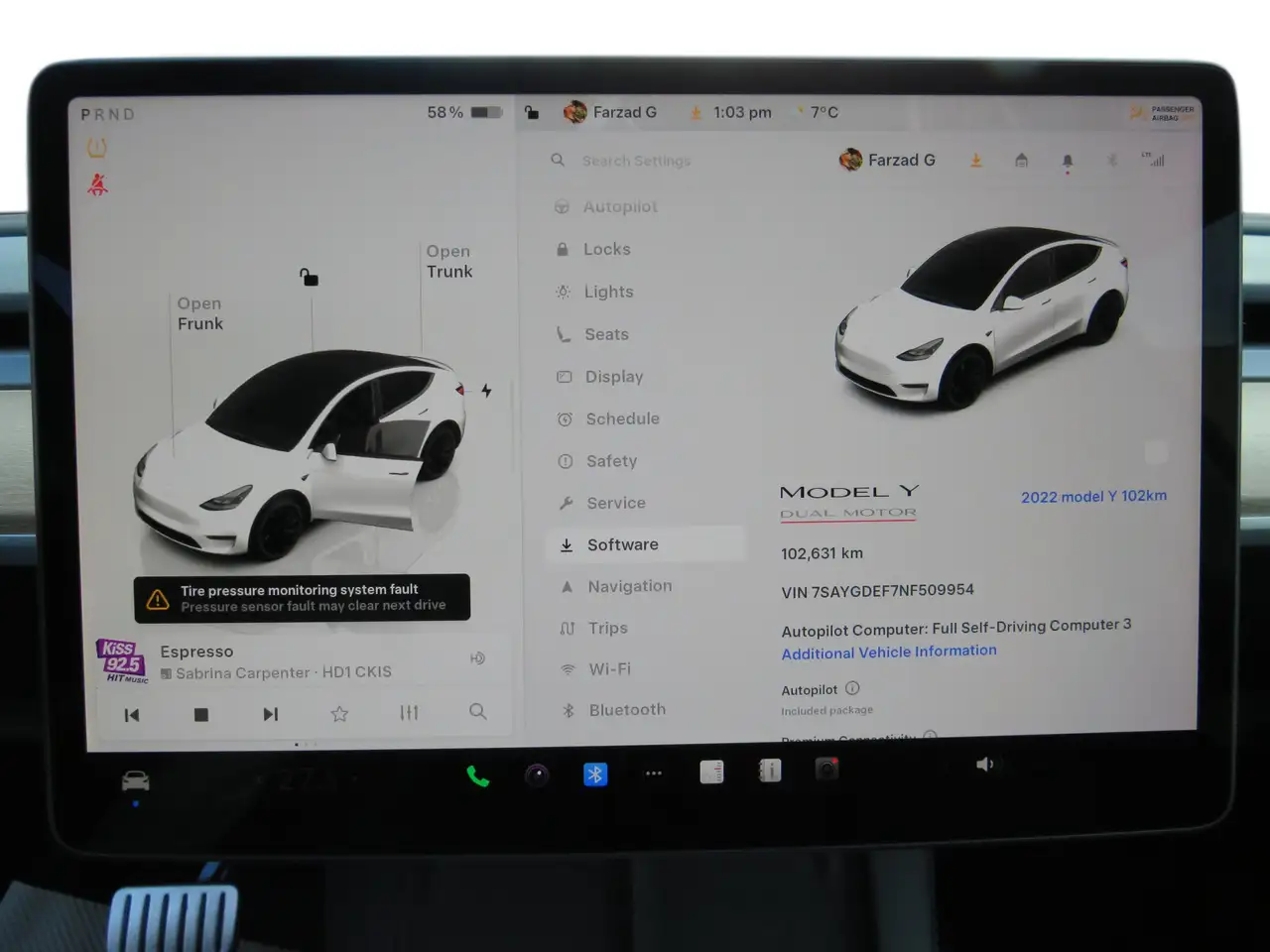 Tesla Model Y снимка Tesla Model Y