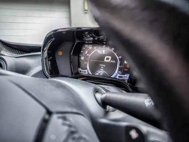 Alfa Romeo 4C 1750 TBi (Top-Zustand!) Ansicht 38