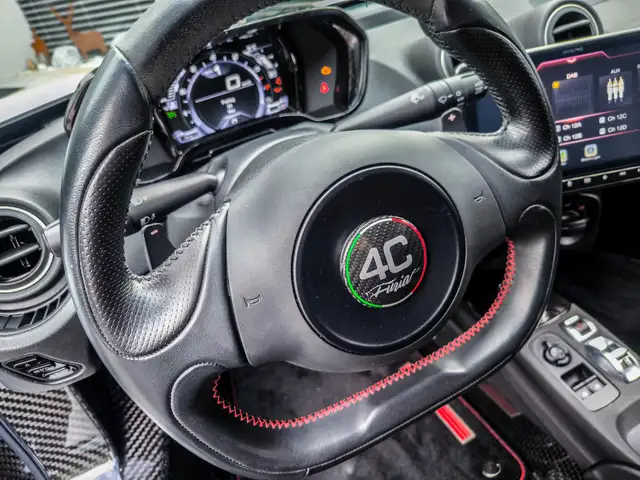 Alfa Romeo 4C 1750 TBi (Top-Zustand!) Ansicht 40