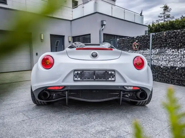 Alfa Romeo 4C 1750 TBi (Top-Zustand!) Ansicht 23