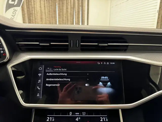 Audi A6 view 28