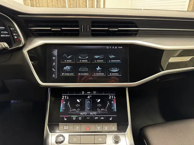 Audi A6 view 17