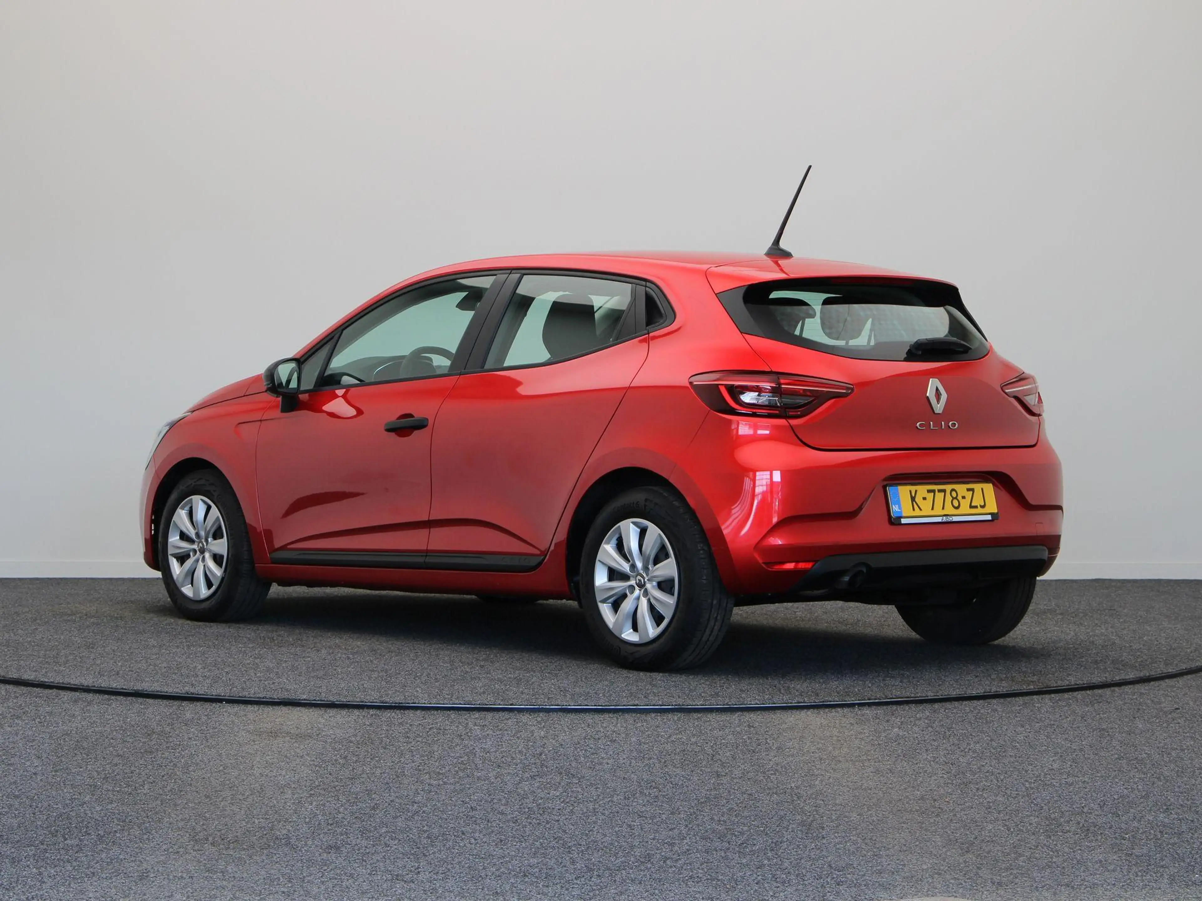 Renault Clio 1.0 TCe Life | Dealer onderhouden | 1e Eigenaar | — photo 2