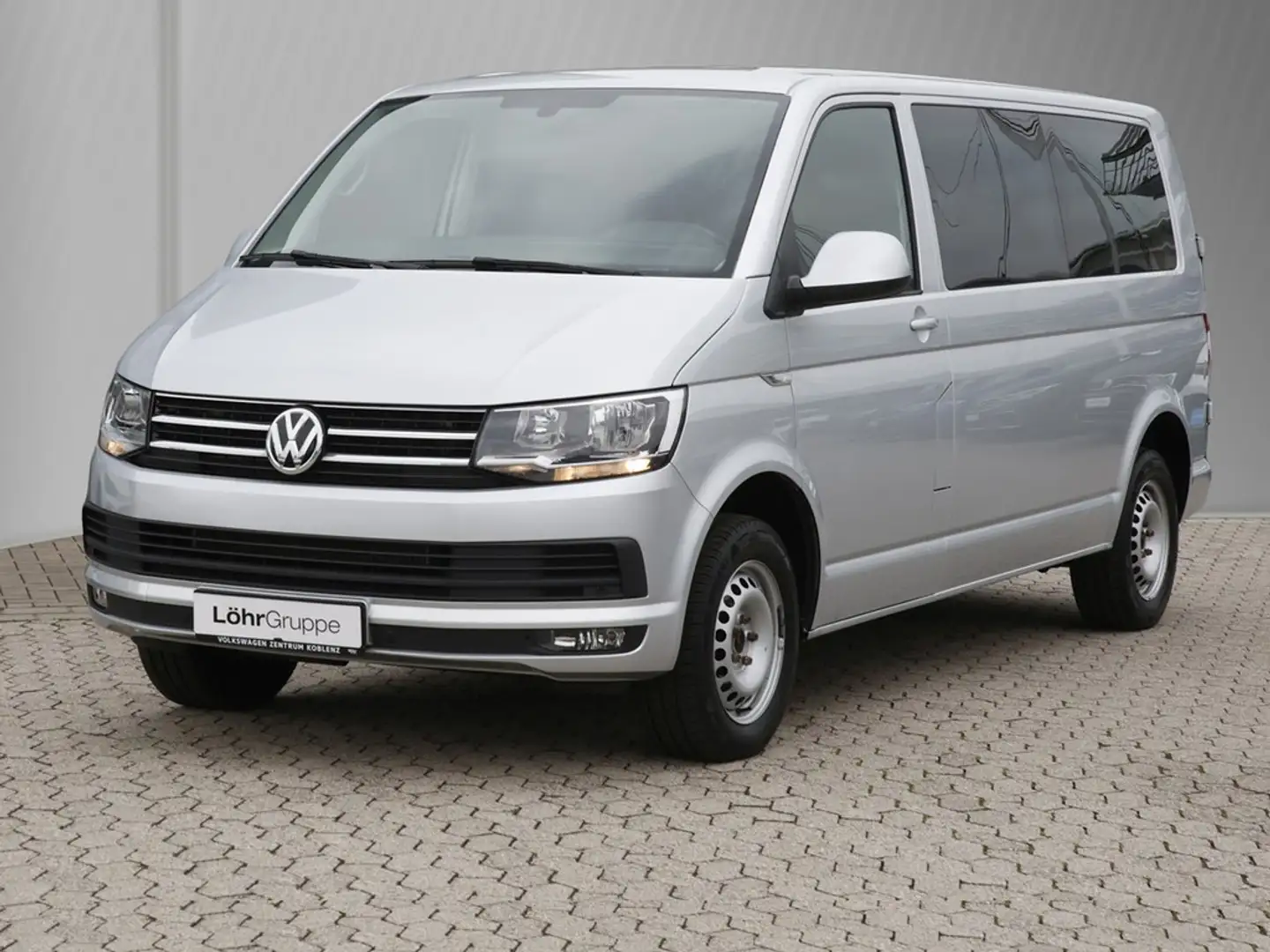 Volkswagen T6 Caravelle lang 2.0TDI DSG Navi/Klima/9-Sitzer Silber - 2