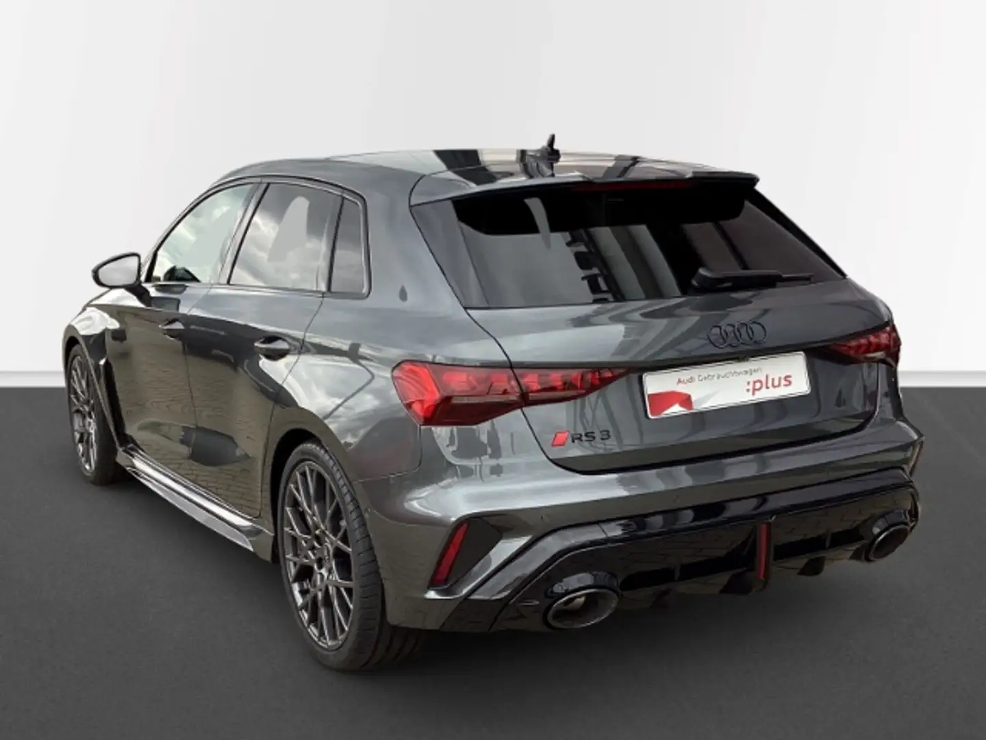 Audi RS3 Sportback Matrix Keramik RS-Auspuff Panorama Massa Grau - 2