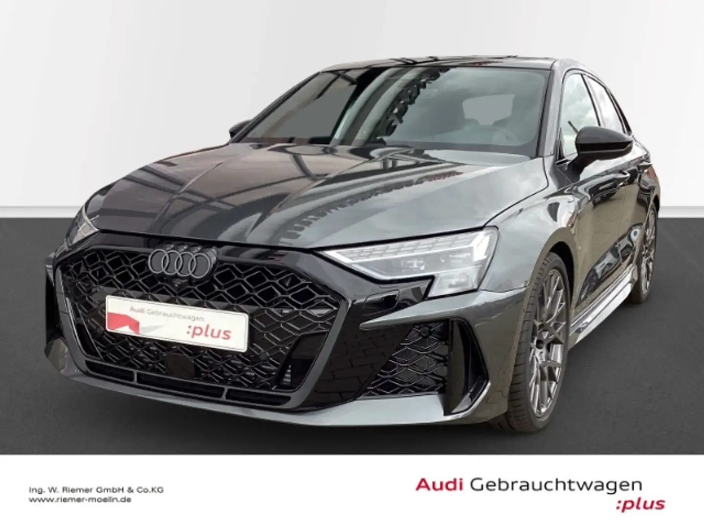 Audi RS3 Sportback Matrix Keramik RS-Auspuff Panorama Massa Grau - 1