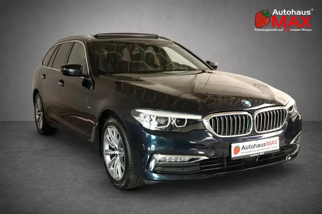 BMW 5 Series view 8