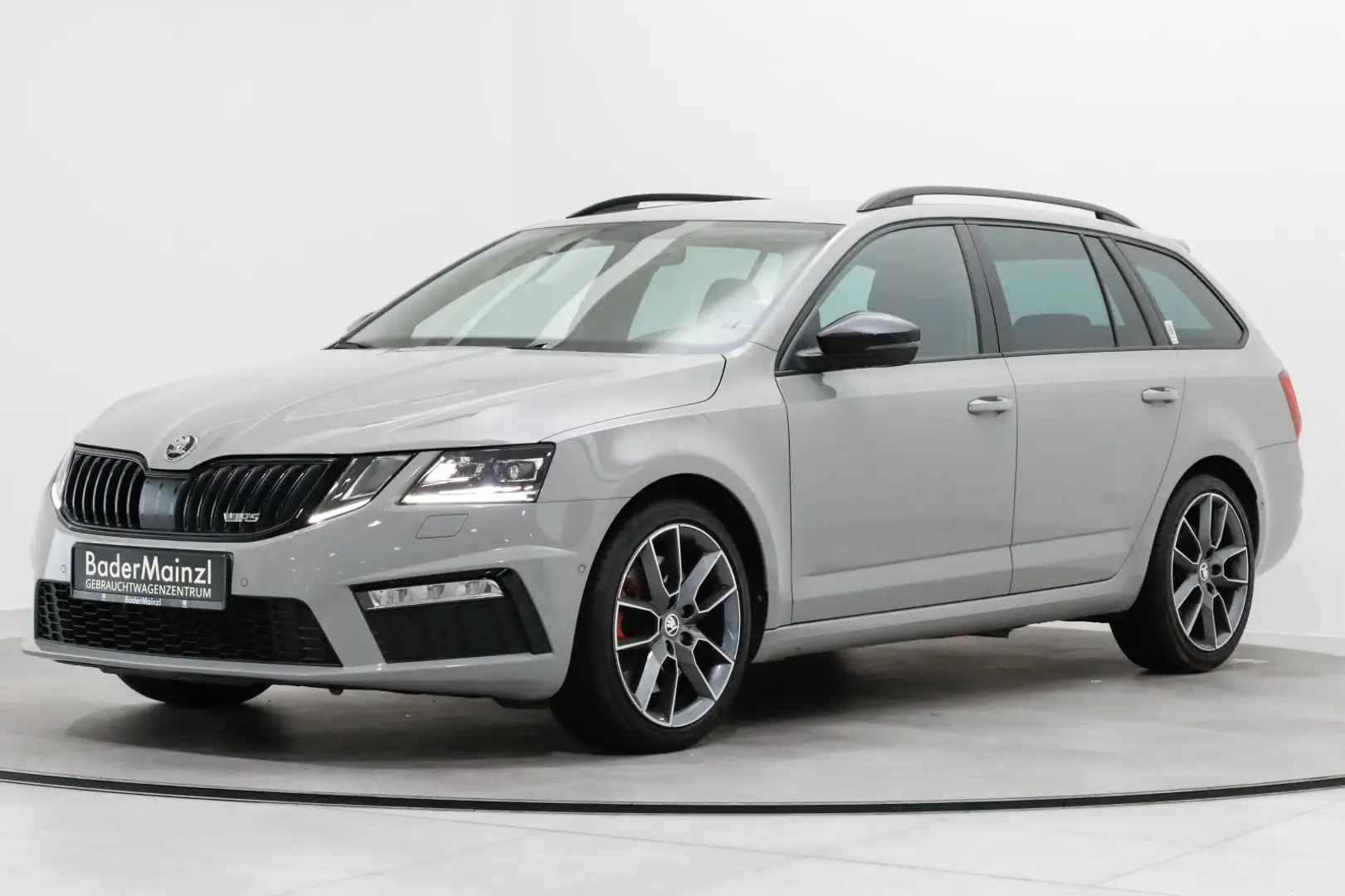 Skoda Octavia Combi RS 2.0 TDI DSG StdHzg Kam. AHK Grau - 2