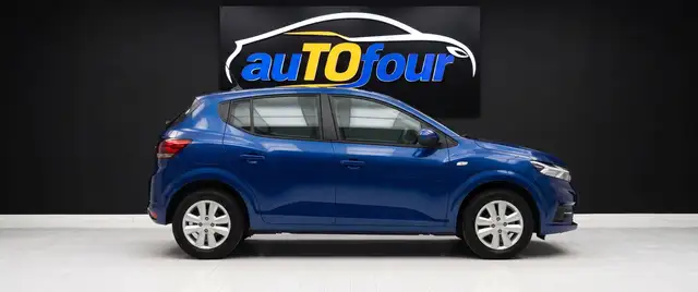 Dacia Sandero view 4