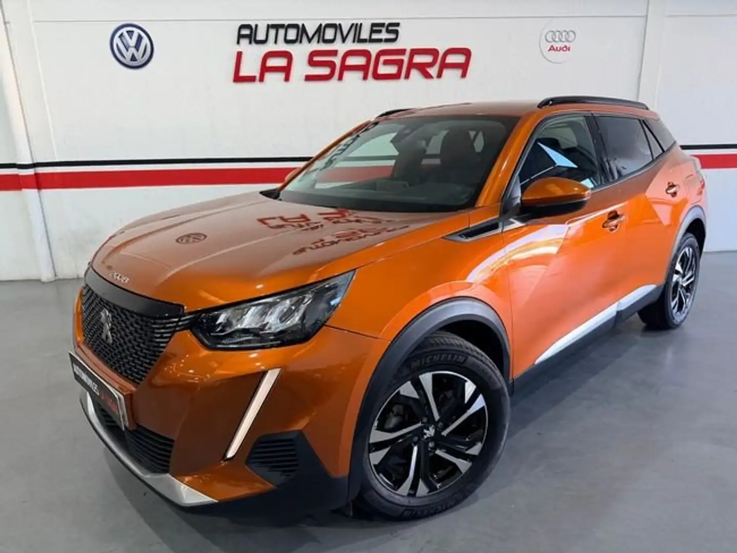 Peugeot 2008 Active Naranja - 1