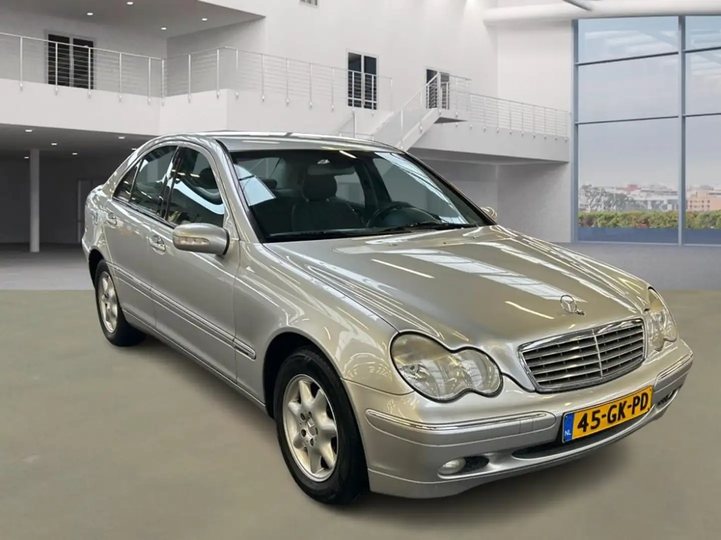 Mercedes-Benz C 180 Elegance Grijs - 2